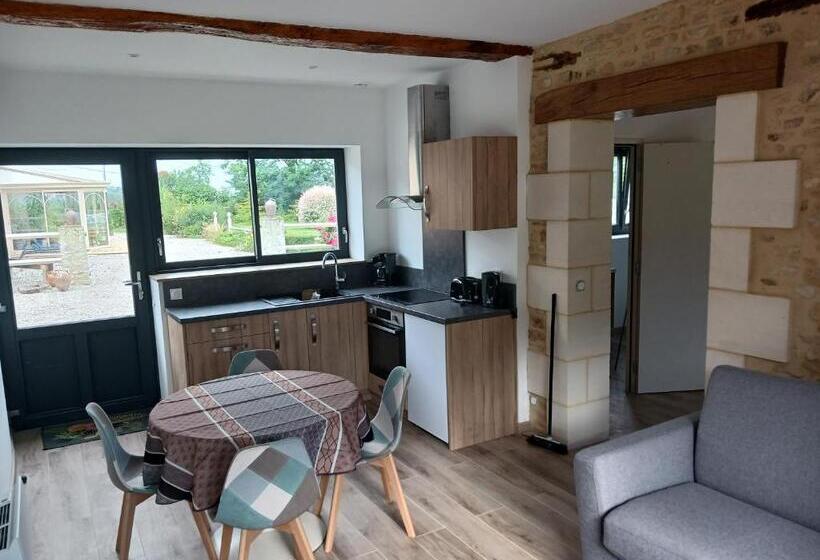 צימר Domaine Du Clos Henri