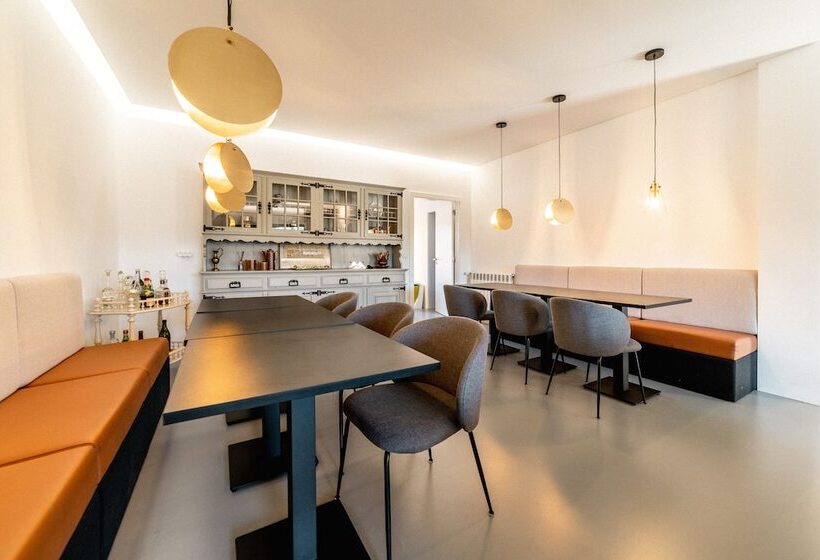 تختخواب و صبحانه Granja Da Cabrita