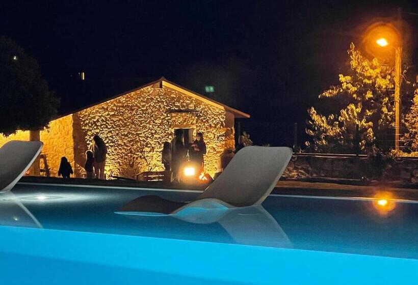 تختخواب و صبحانه Granja Da Cabrita