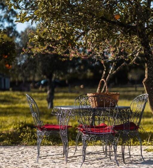 تختخواب و صبحانه Granja Da Cabrita