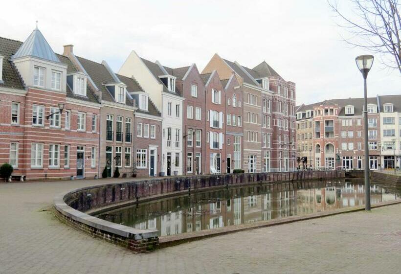 تختخواب و صبحانه Jacky S Place