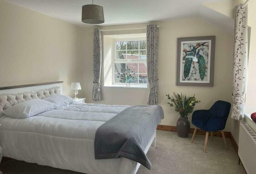 住宿加早餐 Lacken Millhouse And Gardens