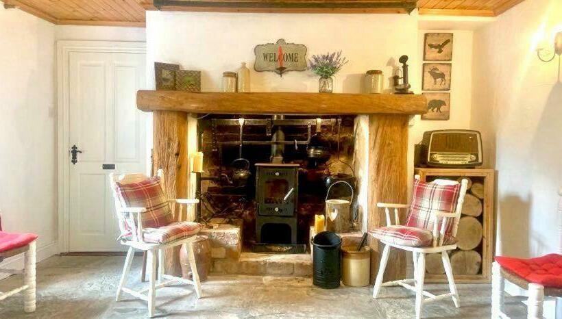 住宿加早餐 Lacken Millhouse And Gardens