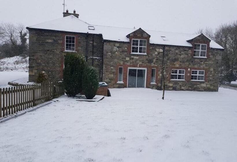 住宿加早餐 Lacken Millhouse And Gardens