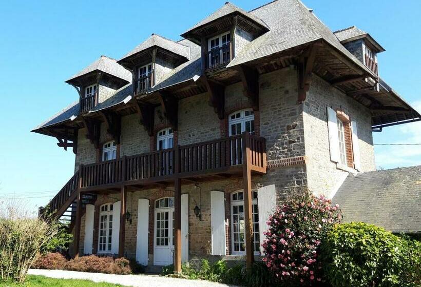 مبيت وإفطار Le Chalet Suiss   Chambre Santorin