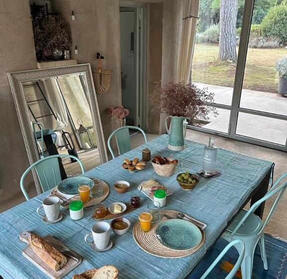 민박 Maison Les Chênes