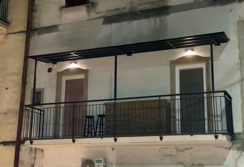 住宿加早餐  Rebel Suite Love