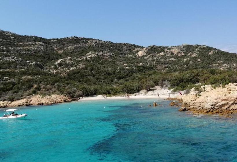 تختخواب و صبحانه Relais Du Port