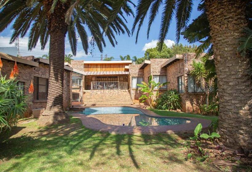 Bed and Breakfast Sojourners  Rest House