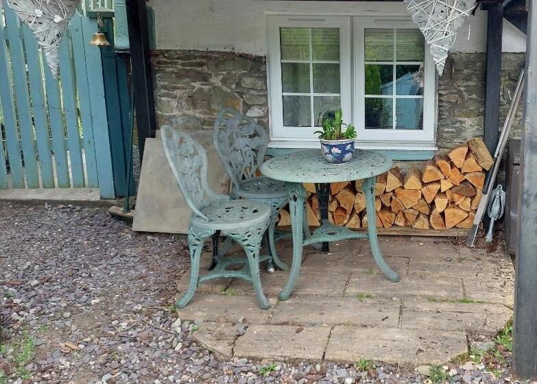 مبيت وإفطار The Bothy Suite By Temple Wood