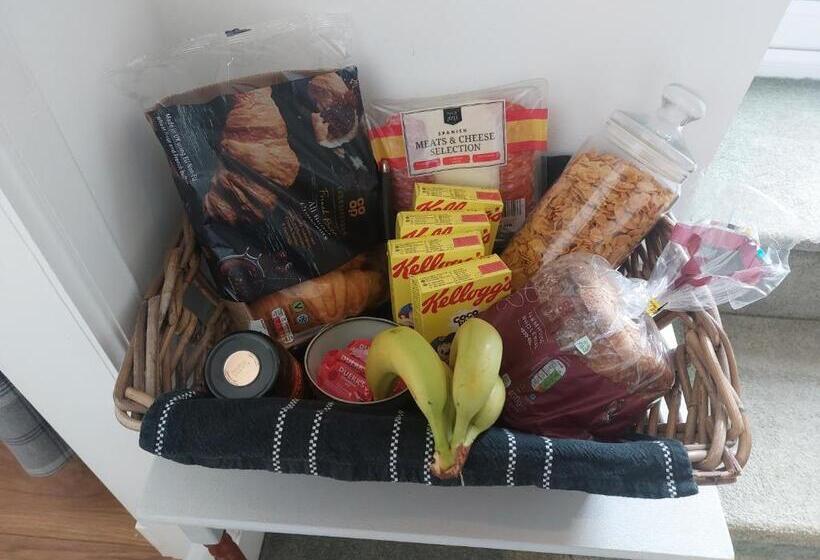 مبيت وإفطار The Bothy Suite By Temple Wood