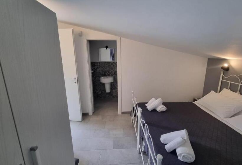 צימר The Simo S House Camere A Marzamemi