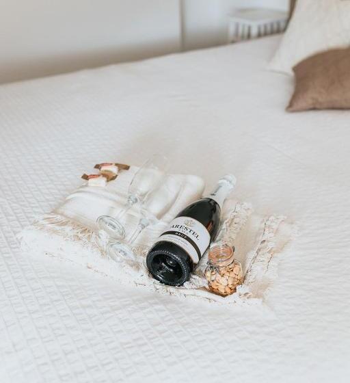 تختخواب و صبحانه Vida Verde