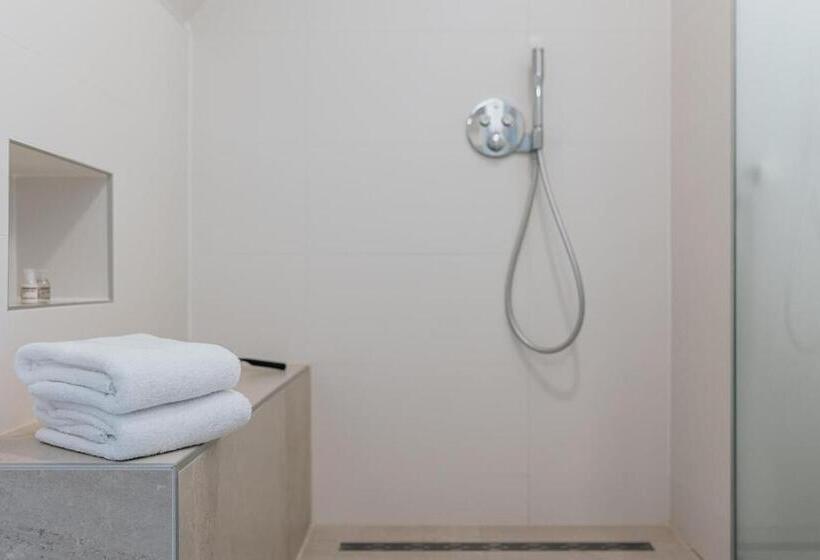 تختخواب و صبحانه Vida Verde