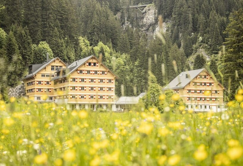 Berghaus Schröcken   Hotel Apartments Spa