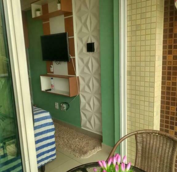 Flat 102 Com Vista Parcial Do Mar!