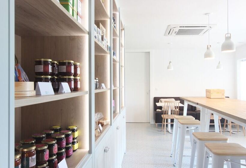 Hostel Retiro Do Gerês