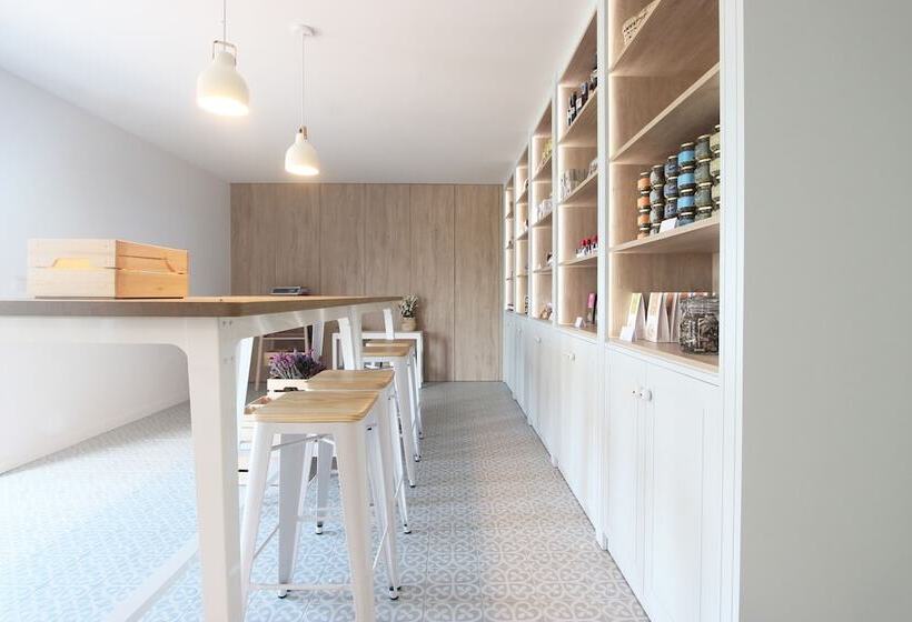 Hostel Retiro Do Gerês