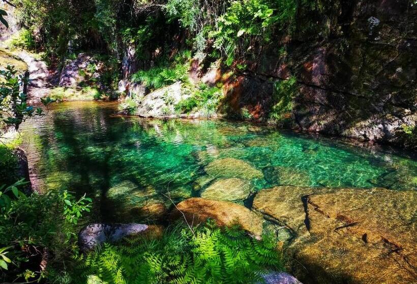 Hostel Retiro Do Gerês