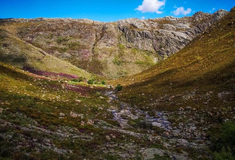 Hostel Retiro Do Gerês