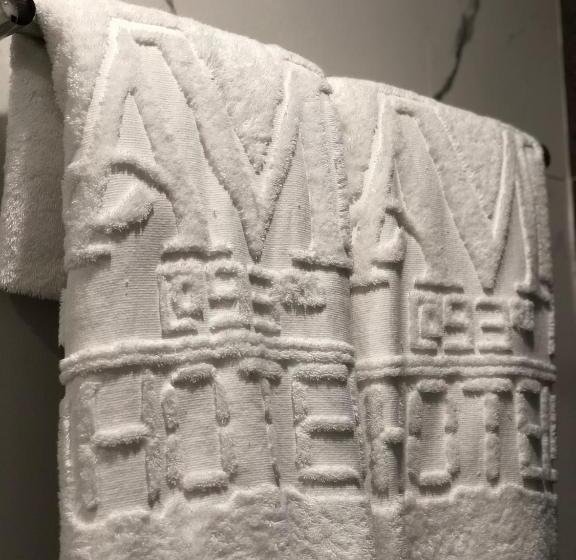 בית מלון כפרי A.m @ 93rd