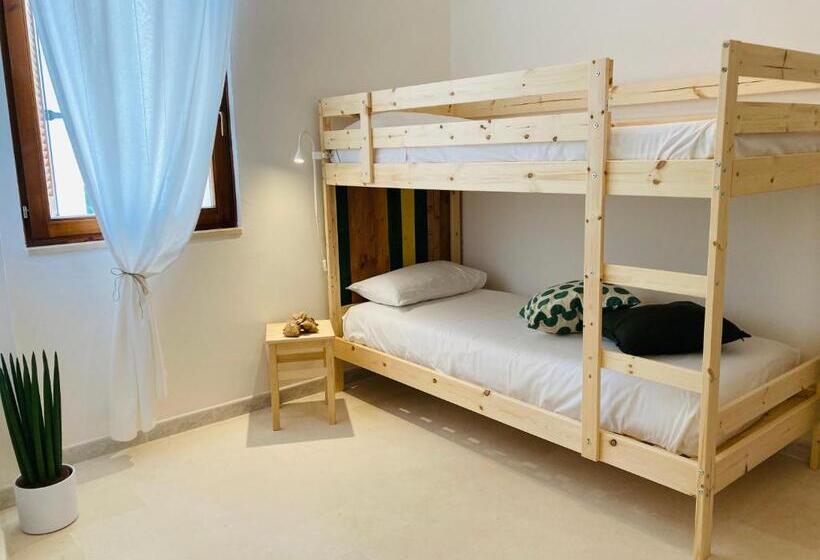 בית מלון כפרי Dimore Montane