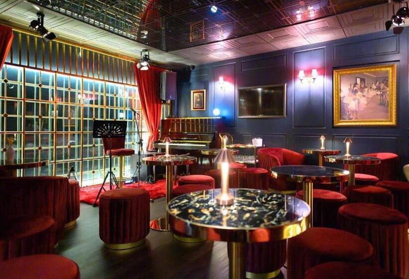 فندق Dream Factory