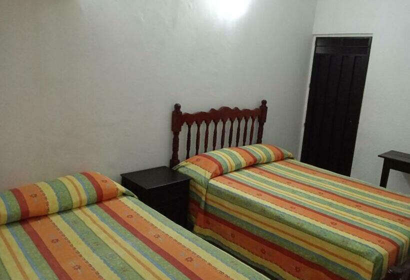 בית מלון כפרי Kiko