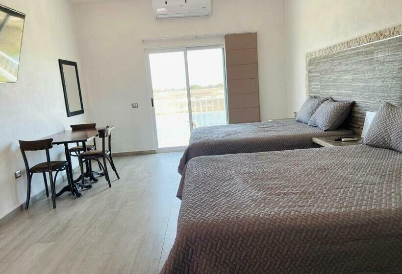 Отель Rancho Sotolar Glamping Linares