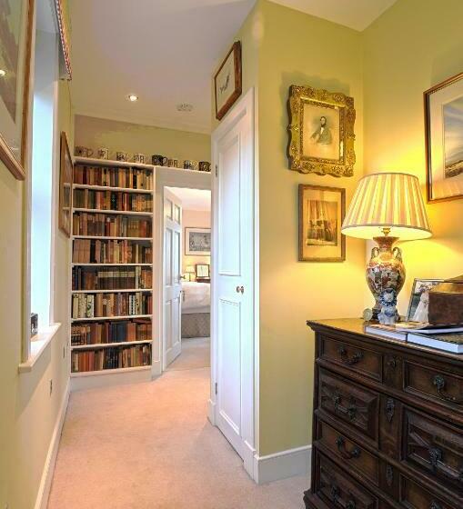 Ingram House Bed & Breakfast