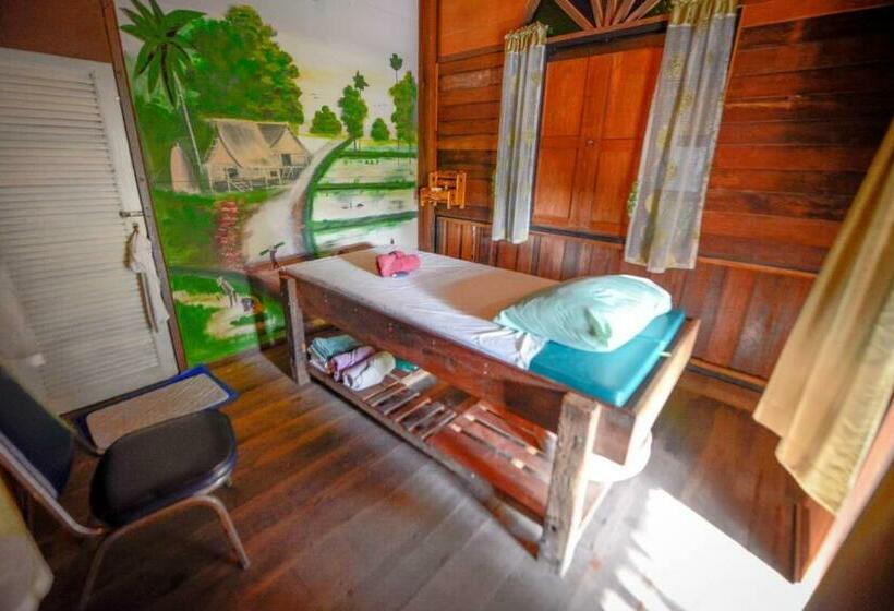 Mrk Resort & Massage