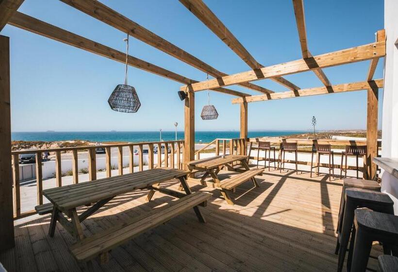 Mute Hostel Porto Covo