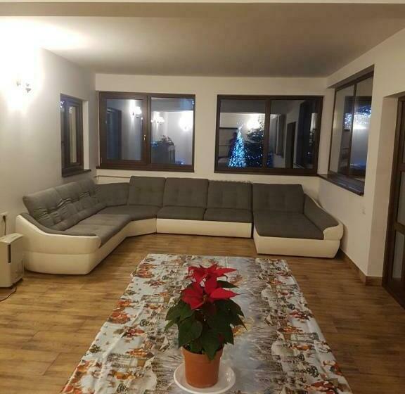 Pensiunea Zorile Tarcaului