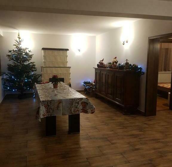 Pensiunea Zorile Tarcaului