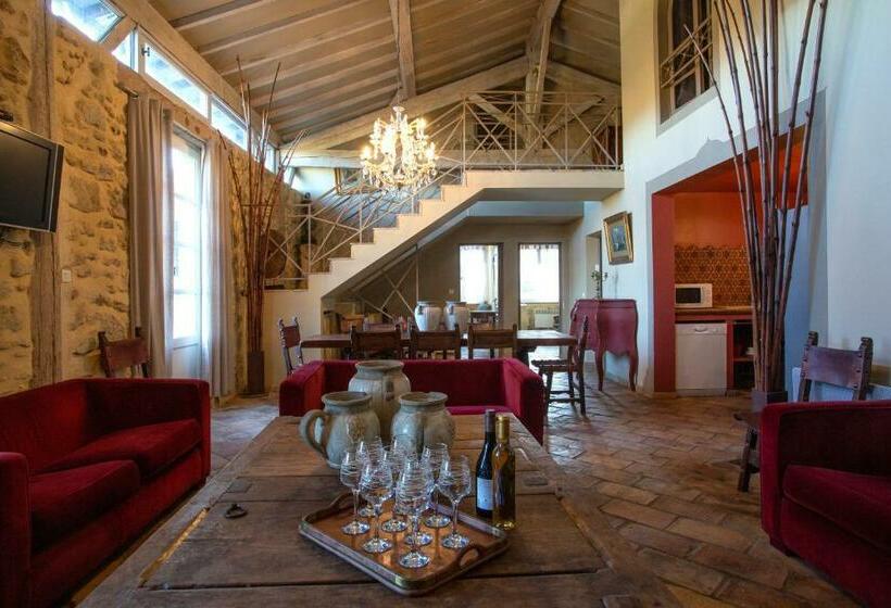 بنسيون Domaine La Fourcade