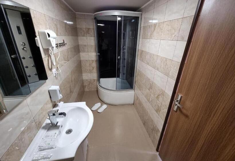 פנסיון Home For You