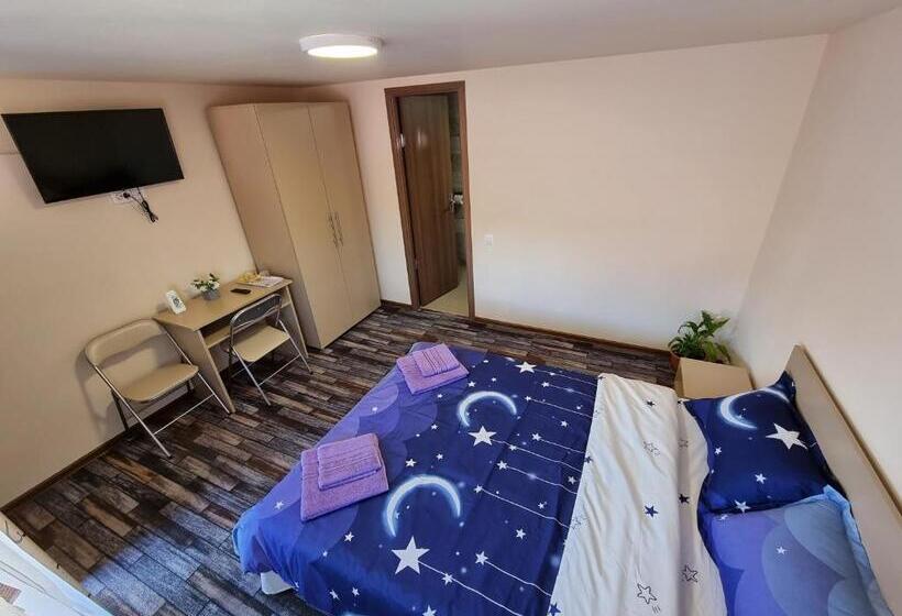 פנסיון Home For You