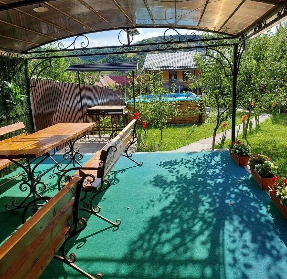 פנסיון Home For You