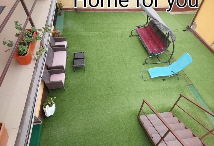 פנסיון Home For You
