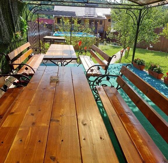 פנסיון Home For You