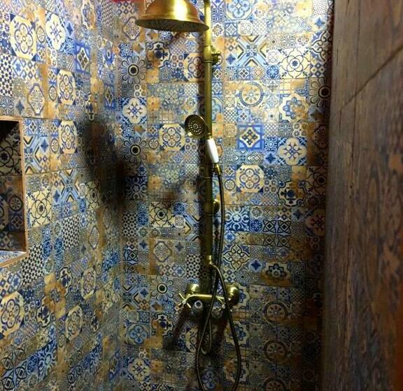 פנסיון La Guarida