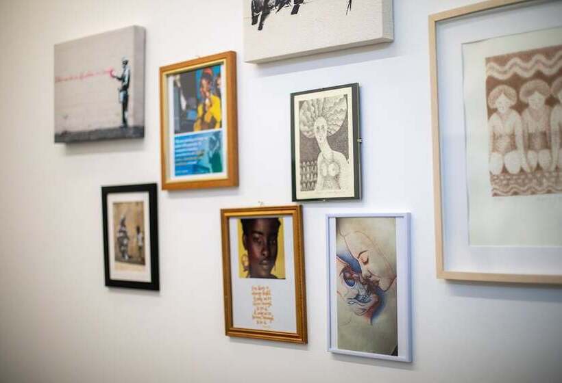 膳宿费 Little Square Arona