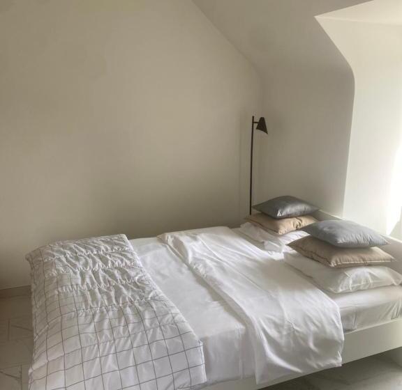 膳宿费 Nummer 151 Villastudios