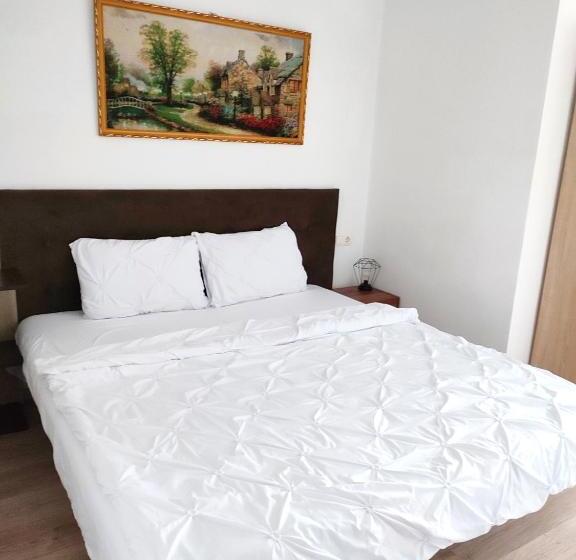 펜션 Regal Guest House