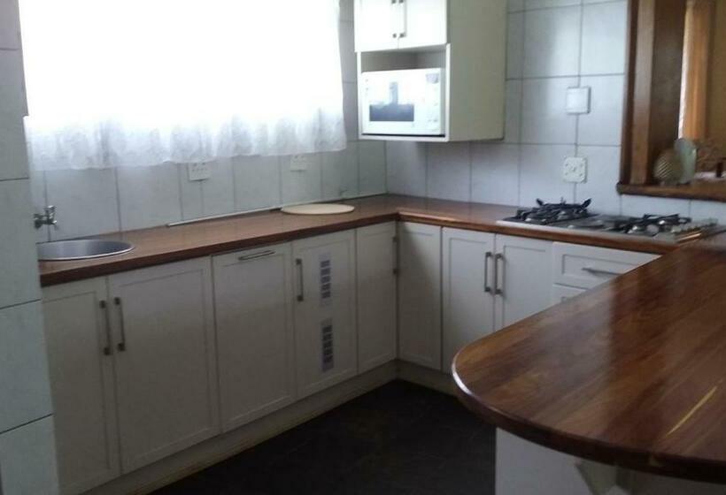 ペンション Sugarbush & Burgundy