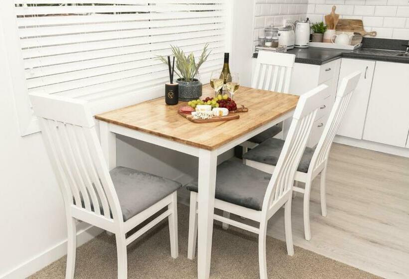 膳宿费 Rustling Oaks Nz Boho Pool House