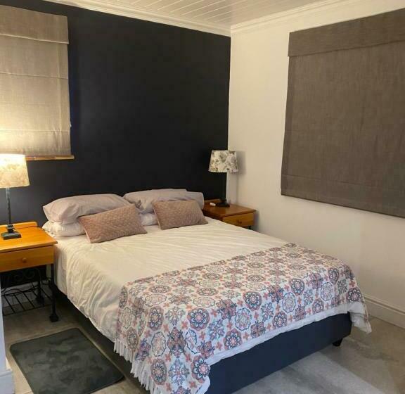 膳宿费 Vincents On Valley