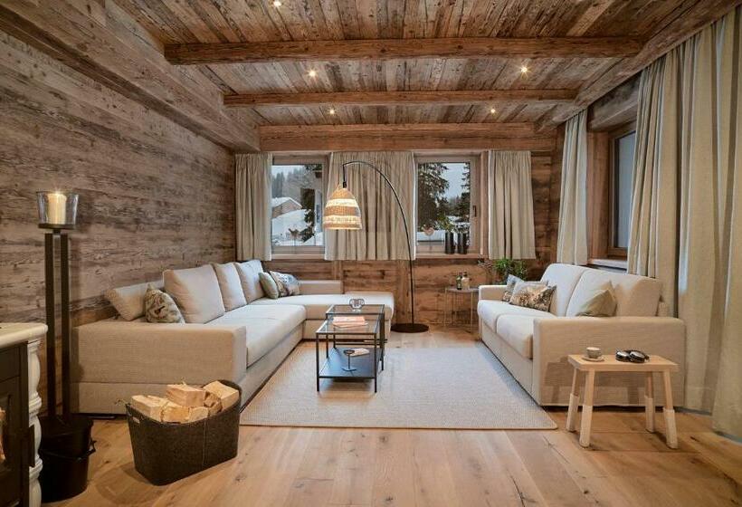 Berghaus Schröcken   Hotel Apartments Spa