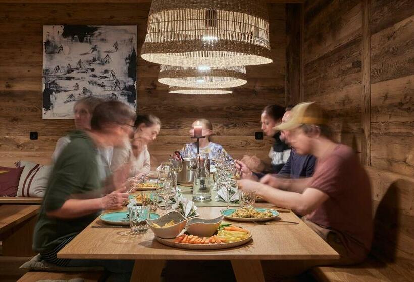 Berghaus Schröcken   Hotel Apartments Spa