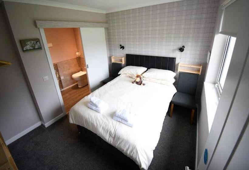 5 Glenconon Bed And Breakfast